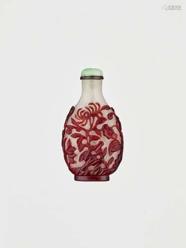 A GLASS SNUFF BOTTLE 1740 1780