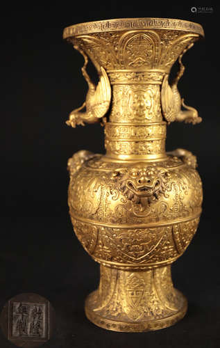 A GILT BRONZE CASTED PHOENIX PATTERN ZUN VASE