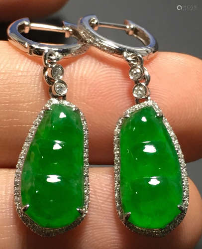 PAIR GREEN JADEITE CARVED BEANS EARRINGS, TYPE A