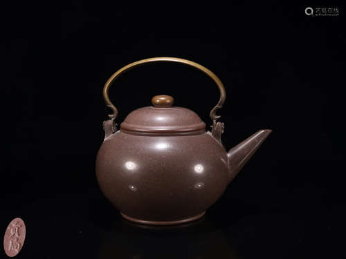 A ZISHA TEAPOT WITH MARKING