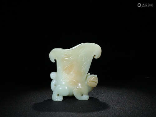 A HETIAN JADE CUP OF BEAST