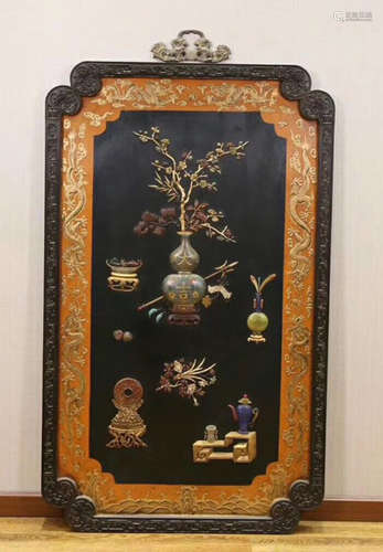 A LACQUER GEM DECORATED SCREEN