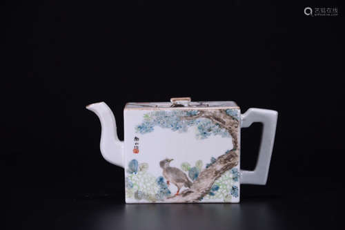 A SHALLOW GLAZE LANDSCAPE PATTERN SQUARE POT