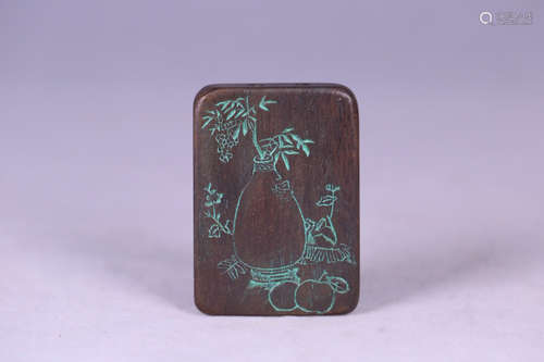 A CHENXIANG WOOD CARVED BAMBOO PATTERN PENDANT