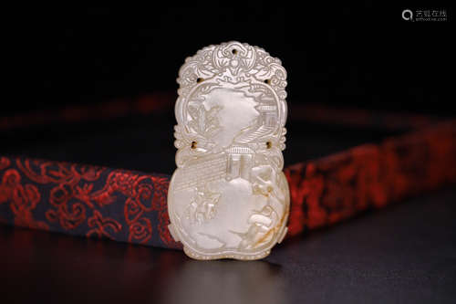 A HETIAN JADE CARVED BIRD&FLOWER PATTERN PENDANT