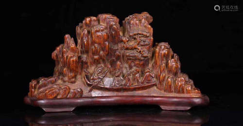 A CHENXIANG WOOD CARVED LANDSCAPE SHAPED PENDANT