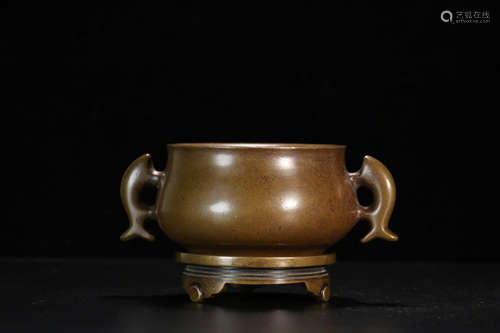 A BRONZE CASTED DOUBLE EAR CENSER