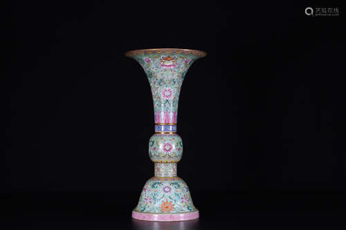 A FAMILLE ROSE GLAZE WRAPPED FLOWER PATTERN GU VASE