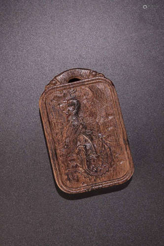 A CHENXIANG WOOD CARVED PHOENIX PATTERN PENDANT