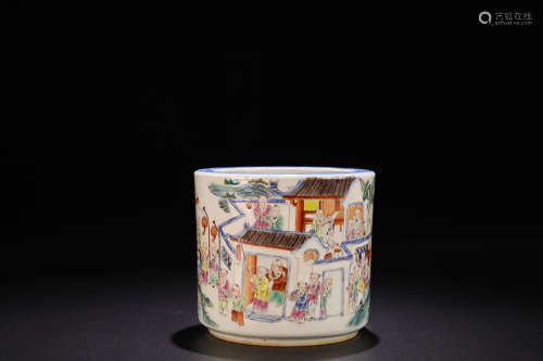 17-18TH CENTURY, A STORY DESIGN PORCELAIN BRUSH POT, MIDDLE OF DYNASTY
