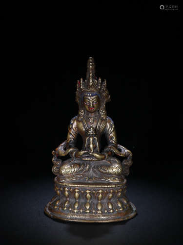 AN OLD TIBETAN BUDDHA DESIGN GILT BRONZE ORNAMENT