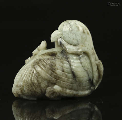 A Chinese Carved Jade Decoration with Bird Shape