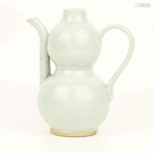 A Chinese Celadon Porcelain Double Gourd Wine Pot