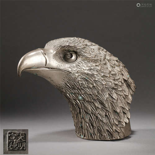 CHINESE SILVER EAGLE HEAD TABLE ITEM