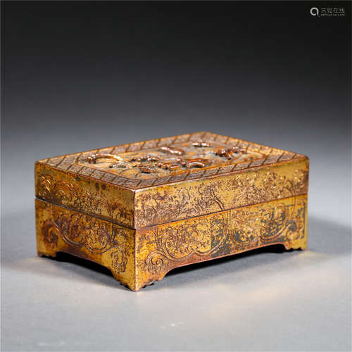 CHINESE GILT BRONZE SQUARE BOX