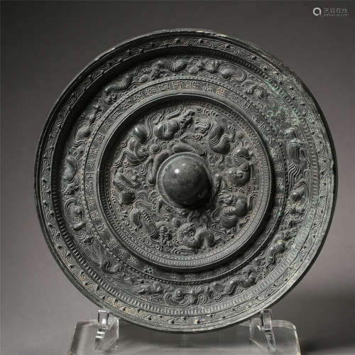 CHINESE BRONZE BEAST ROUND MIRROR TANG DYNASTY