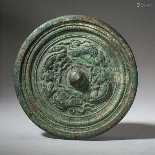 CHINESE BRONZE BEAST ROUND MIRROR TANG DYNASTY