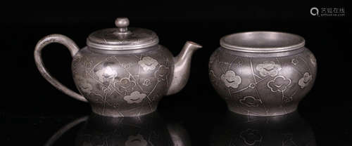 PAIR TIN CASTED FLORAL PATTERN POT