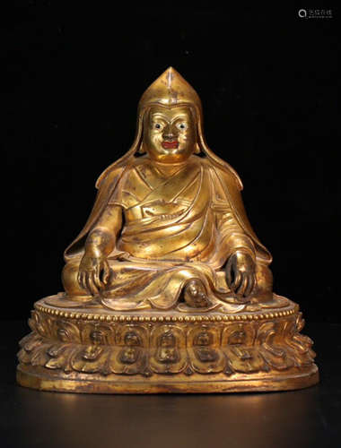 A TIBETAN GILT BRONZE CASTED ZONGBA BUDDHA