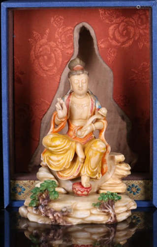 A FURONG STONE CARVED GUANYIN BUDDHA