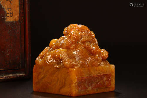 A JIAQING MARK TIANHUANG STONE SEAL WITH DRAGON