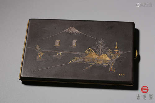 昭和时期·精工打造铜错金银山水阁楼烟盒