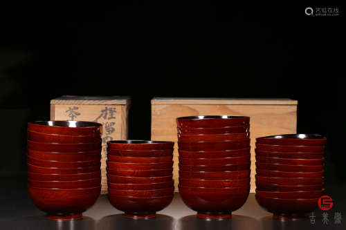 昭和时期.精美木胎漆器金莳绘盖碗两盒19件一组
