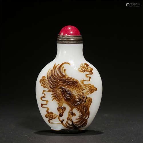 CHINESE PEKING GLASS SNUFF BOTTLE