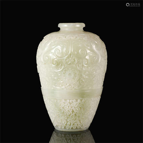 CHINESE WHITE JADE VASE QING DYNASTY