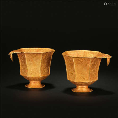 PAIR OF CHINESE PURE GOLD CUPS LIAO DYNASTY