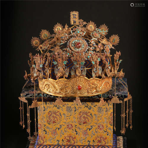 CHINESE PURE GOLD GEM STONE INLAID ENAMEL QUEEN'S CROWN