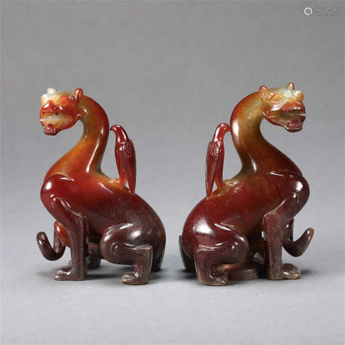 PAIR OF CHINESE JADE BEAST