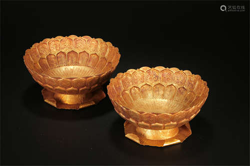 PAIR OF CHINESE PURE GOLD LOTUS SHAPED DISHES TANG DYNASTY