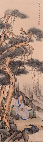 CHINESE SCROLL PAINTING OF MEN UNDER PINE