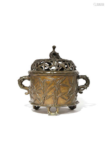 A LARGE CHINESE BRONZE INCENSE BURNER AND COVER 17TH/18TH CENTURY The cylindrical body cast in