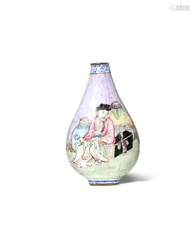 A CHINESE CANTON ENAMEL FAMILLE ROSE SNUFF BOTTLE 18TH CENTURY The flattened pear-shaped body