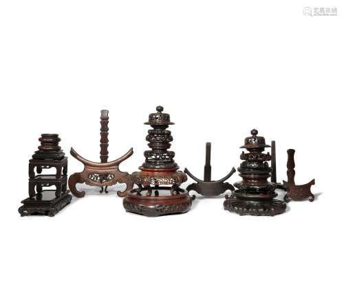 A SMALL COLLECTION OF CHINESE AND JAPANESE WOOD STANDS AND A PAIR OF COVERS 19TH AND 20TH CENTURY