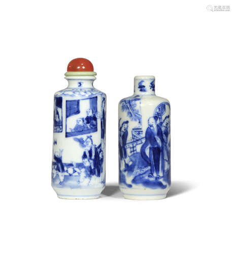 TWO CHINESE BLUE AND WHITE SNUFF BOTTLES 19TH CENTURY Each with a cylindrical body, one painted with