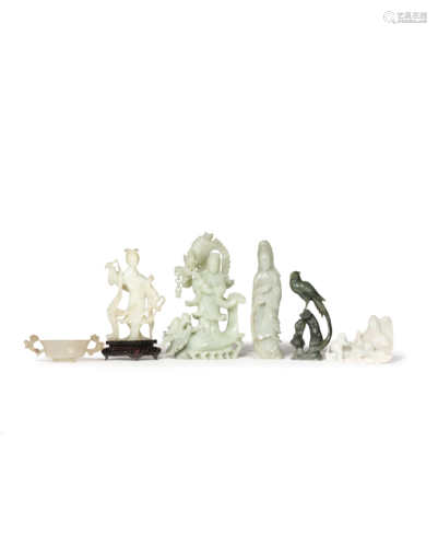 FIVE CHINESE STONE CARVINGS AND AN AGATE CUP QING DYNASTY AND LATER One a jade figure of Guanyin