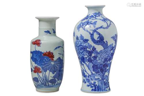 A CHINESE BLUE AND WHITE VASE AND A BLUE AND WHITE AND UNDERGLAZE RED VASE.