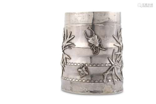 A CHINESE SILVER 'BAMBOO' TEA CADDY AND COVER.