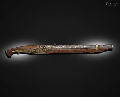 A FINE JAPANESE TAZUKE-RYU SCHOOL INLAID MATCHLOCK CARBINE, OZUTSU TEPPO EDO 1615-1868 Of massive