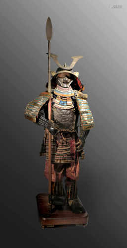 A JAPANESE COMPOSITE ARMOUR, GUSOKU LATE MOMOYAMA/EARLY EDO The iron sujibachi kabuto helmet with 62