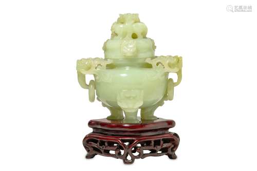 A CHINESE CELADON JADE 'DRAGON' INCENSE BURNER AND COVER.