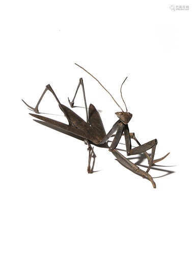 A JAPANESE IRON ARTICULATED MODEL OF A MANTIS, JIZAI OKIMONO 19TH/20TH CENTURY The insect with fully