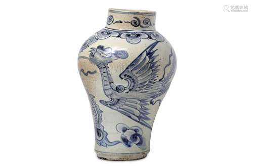 A KOREAN BLUE AND WHITE 'PHOENIX' VASE.