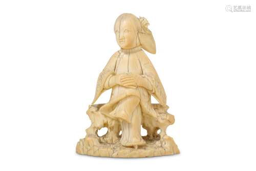 A CHINESE IVORY FIGURE OF A LADY.