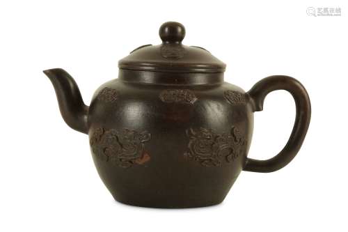 A CHINESE YIXING ZISHA 'DRAGON' TEAPOT AND COVER.