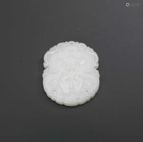 A very fine white jade 'twin-fish' plaque