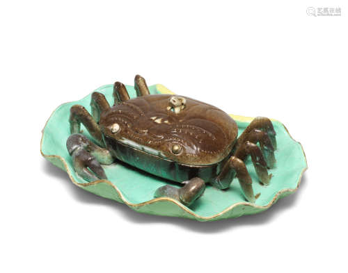 Qianlong/Jiaqing A rare polychrome crab tureen and cover